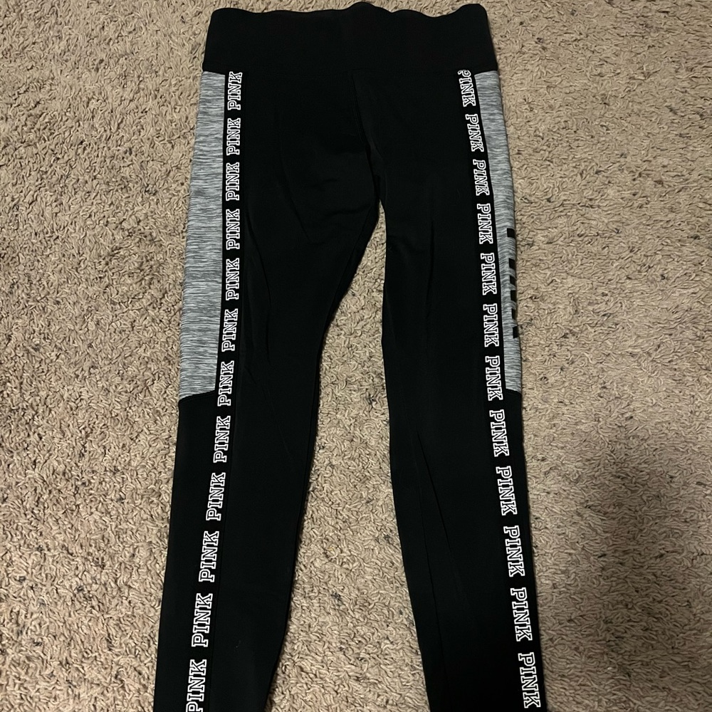PINK Victoria secret leggings. Great condition, worn only a couple times.